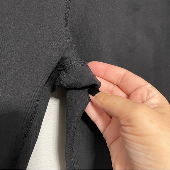 ALO Yoga High Rise Athletic Leggings Black Full Length Yoga Womens Medium - Picture 4 of 9